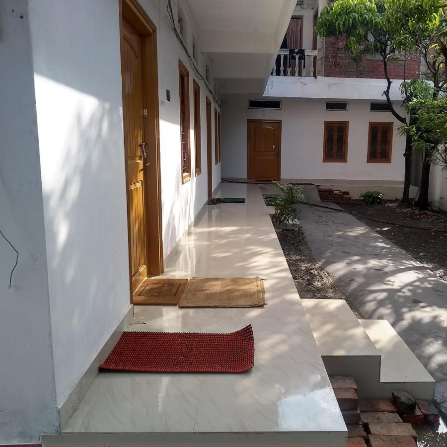 Manipur House Hotel Imphal Exterior photo